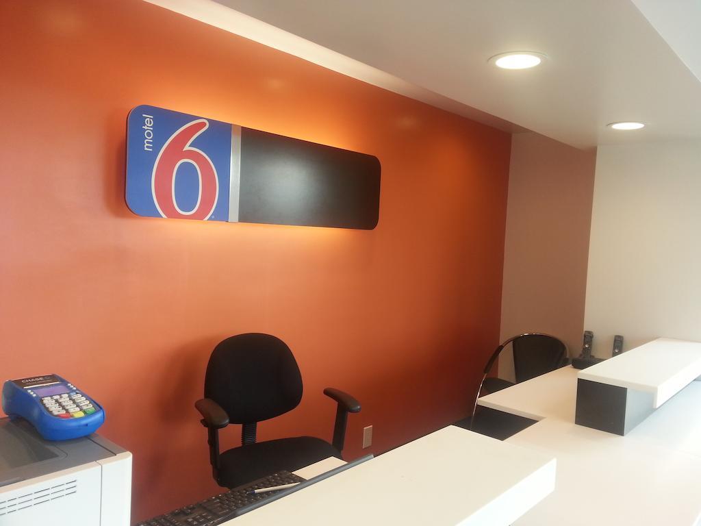 Motel 6 Bell Gardens Extérieur photo